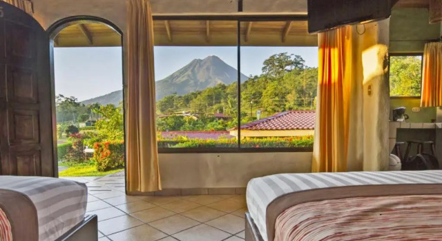 Двухместный номер Deluxe с видом на горы Arenal Volcano Inn