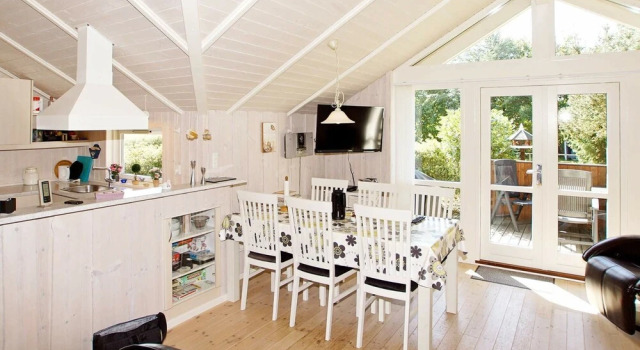 Cosy Holiday Home in Hemmet Near Sea