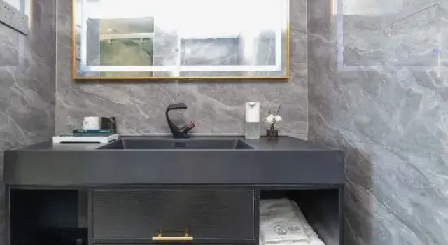 AIXIA Love Summer Cliff Beach Seaview B&B (Shengsi wolfberry store), Prenota Bed & breakfast Hotel a Zhoushan con piscina, Piscina