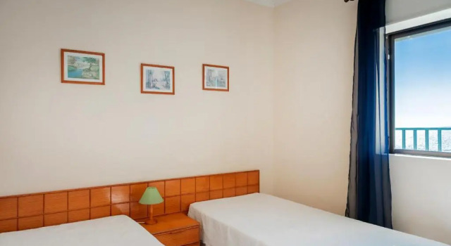 Apartamentos Carteia, Varaa Huoneisto Hotellit Sotavento pysäköinnillä, Pysäköinti