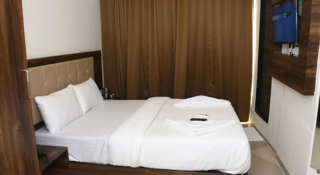 Hotel Precious Pearl