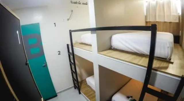 Meu Hostel, Забронировать Хостел Отели в центре Крус-даз-Алмас с завтраком, отели в центре Крус-даз-Алмас с завтраком