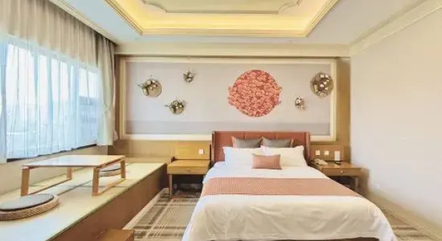 Люкс Deluxe Jinrui Yangguang Hotel Pengzhou