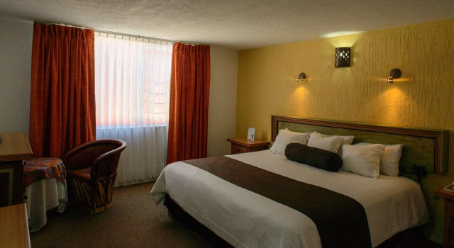 Двухместный номер Standard Howard Johnson by Wyndham Morelia Calle Real