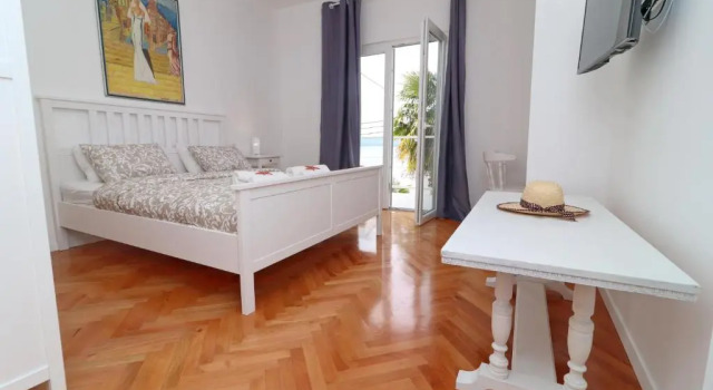 Коттедж с 3 комнатами Holiday Home