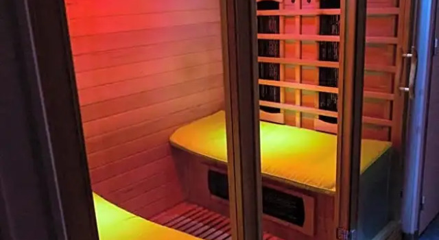 Chambres d'Hotes Source de la St Baume, Book Hotel Plan-d'Aups-Sainte-Baume Green Provence