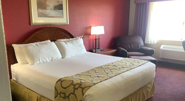 Baymont Inn & Suites by Wyndham