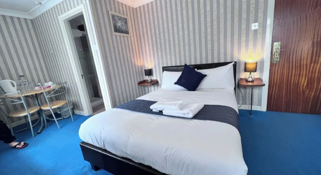 All Seasons Gatwick Guest House & Parking, Забронировать Гостевой дом Отели Исторического графства Суссекса с завтраком, Завтраки