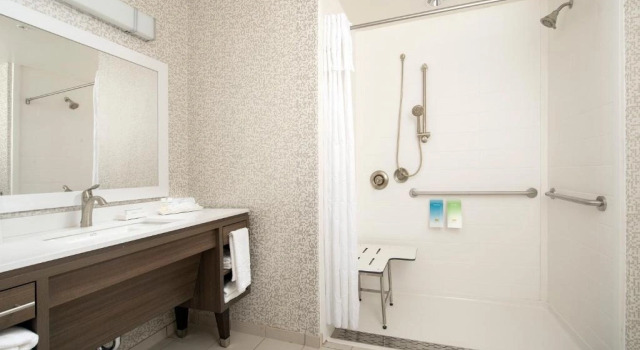 Шестиместный люкс Home2 Suites By Hilton Marysville