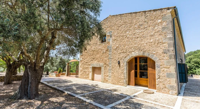 Residence by G Cas Comte, Rezerwuj Hotel Arta Majorka