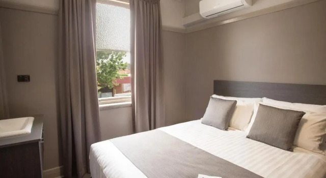Nags Head Hotel, Book Hotel Newcastle West New South Wales