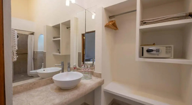 Четырёхместный номер Standard Hotel Layseca