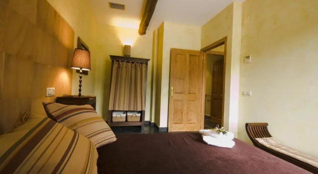 La Searila, Prenota Hotel Castropol 