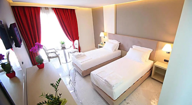 Номер Deluxe Hotel Palace Vlore