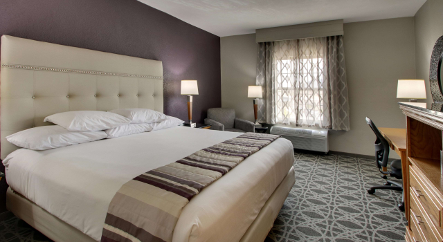Номер Deluxe Drury Inn & Suites Albuquerque North