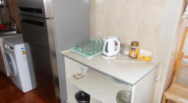 HoneyHostel