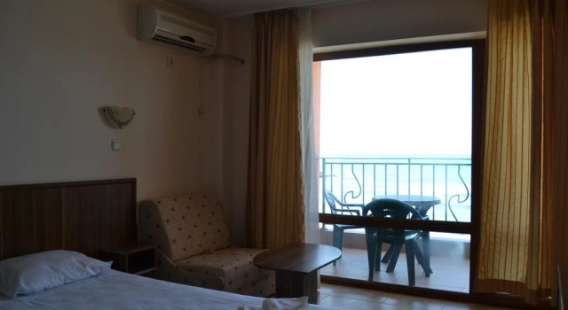 Phoenix Family Hotel