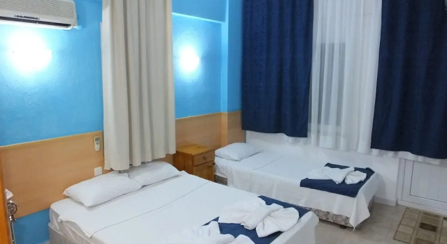 Трёхместный номер Standard с балконом Sugar Family Apart Hotel