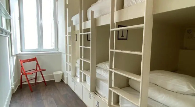 Кровать в общем номере Green Heart Hostel