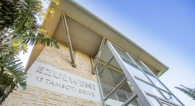 Evolved Luxury Accommodation, Забронировать Отель Умхлали Durban North Coast