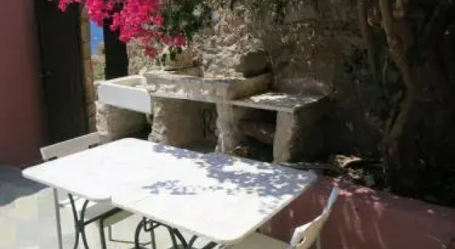 Casa Bella Vista, Prenota Hotel Malvasia 