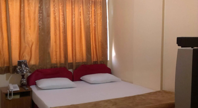 Everest International Hotel, Забронировать Отель Бур-Дубай Дубай, рядом с Круизный терминал компании Seawings в порту Рашид