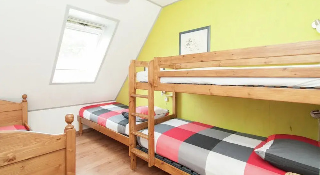 Holiday Home near Dutch Coast & Sauna, Забронировать Отель Отели Норда 3 звезды, 3*