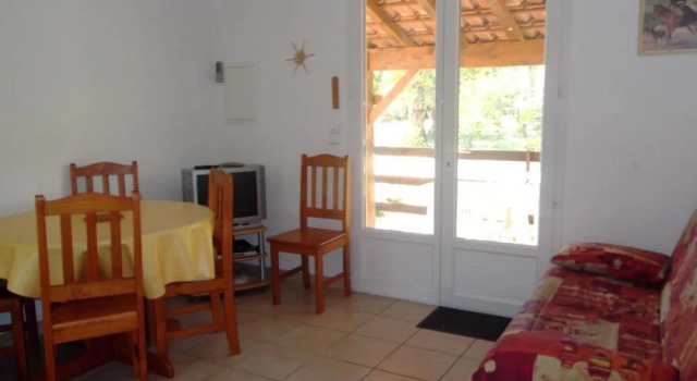 House With 2 Bedrooms in Porto Vecchio, With Wonderful Mountain View,, Varaa Hotelli Porto-Vecchio 