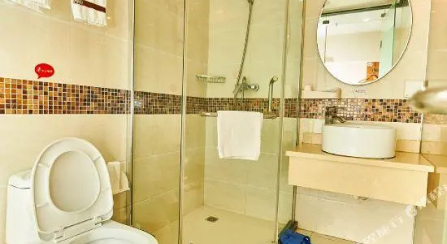 Thank You Express Hotel (Shanghai Songjiang University City Happy Valley)