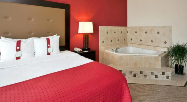 Номер Standard Holiday Inn Hotel & Suites Waco Northwest by IHG