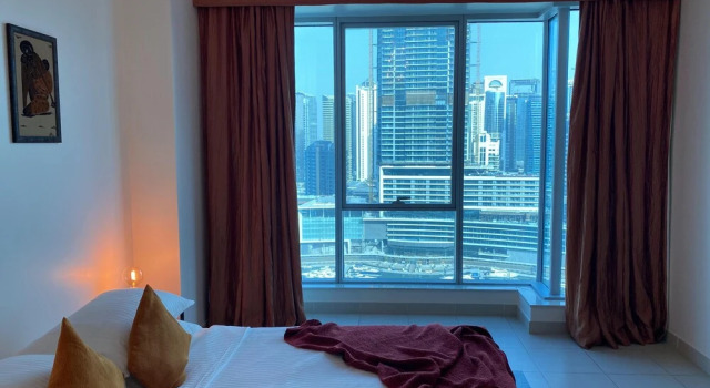 "Lux Bnb 2bd Panaromic Marina Views", Забронировать Отель «постель и завтрак» Отели Эмирата Дубая 5 звезд, рядом с Dubai Marina Yacht Club, 5*