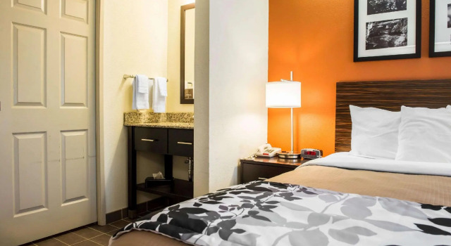 Двухместный номер Standard Days Inn & Suites Bridgeport - Clarksburg