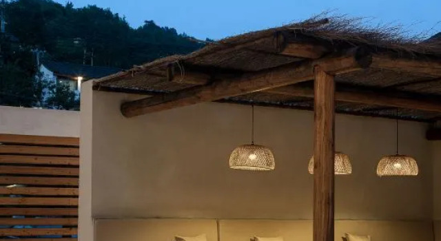 Weitang Resort Villa· Camping Hot Spring Pool Party (Huairou Mutianyu Branch), Book Campingplads Hoteller i Beijing Province med parkering, Parkering