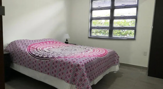 Bij BRAKKE, Book Hotel Meerzorg Paramaribo