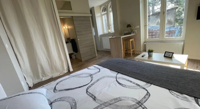 Appartment Les Suites Du Parc, Забронировать Отель Отели Безансона с парковкой, рядом с House of Victor Hugo, Парковка