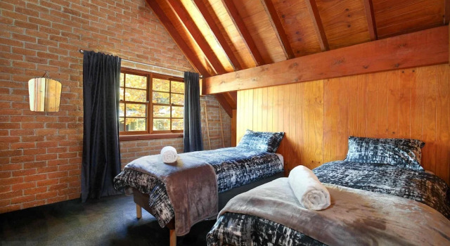 Honeysett Lodge, Забронировать Отель Отели Катумбы 4 звезды, рядом с Культурный центр Blue Mountains, 4*