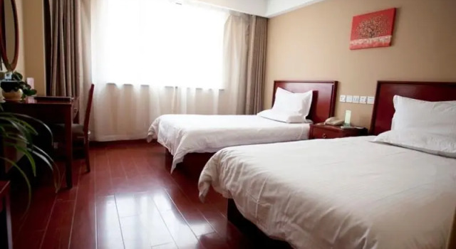 Семейный номер Standard GreenTree Inn Rizhao Haiqu East Road Hotel