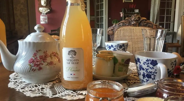 Двухместный номер Standard Château des Cèdres