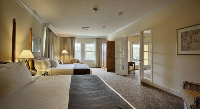 Люкс Deluxe Tampa Palms Country Club