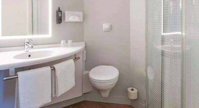 Пятиместный номер Standard ibis Brussels Waterloo