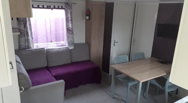 Mobilhome 6 places Les Charmettes 81, Rezerwuj Pole kempingowe Hotele SPA w Côte de Beauté, SPA
