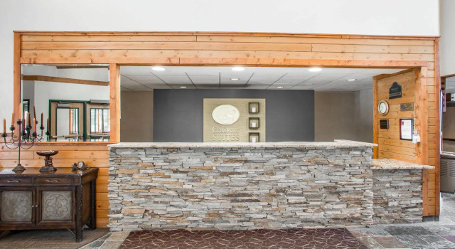 Comfort Suites Hayward, Book Hotel Hayward Wisconsin