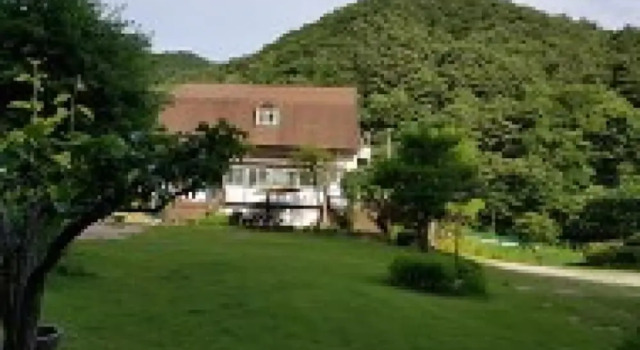 Wonju Chiaksan Juryeongol Pension, Boek Hotel Hotels in Gangwon-Do met parkeren, Parkeren