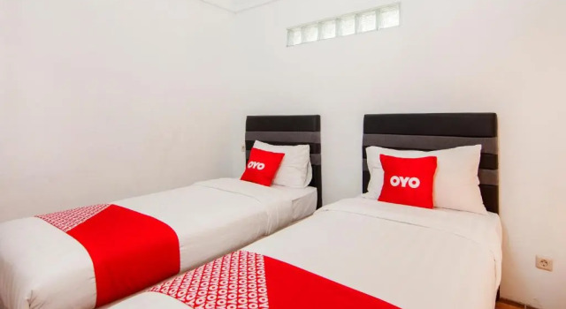 Номер Deluxe OYO 1812 Dg Inn