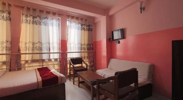 OYO 394 Nhu Rajdhani Guest House, Забронировать Гостевой дом Гостевые дома Катманду, рядом с Nepal Tourism Office, Гостевой дом