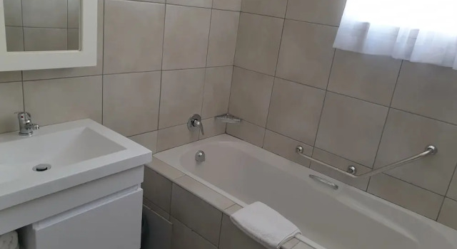 Апартаменты Silver Sands Self Catering