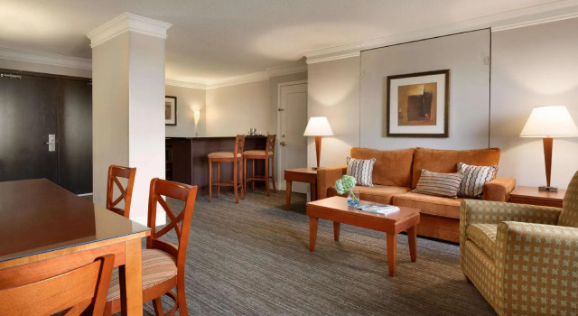 Номер Executive DoubleTree by Hilton Minneapolis Park Place
