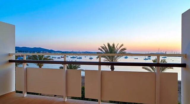 Номер Standard с балконом Hotel Arenal