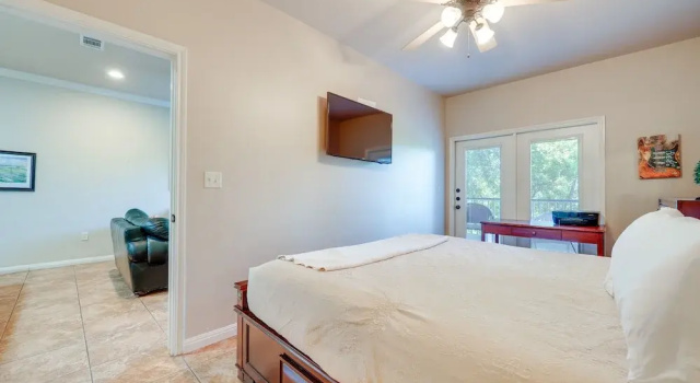 Апартаменты Cozy New Braunfels Condo w/ Community Pool & Grill