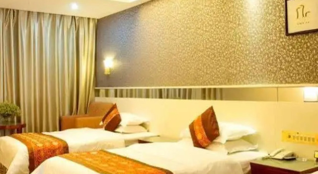 Juntian Hotel